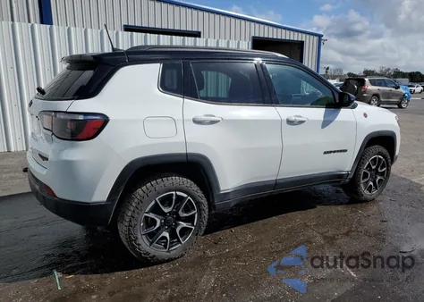 2025 Jeep Compass Trailhawk из США, поврежденный, VIN 3C4NJDDN1ST536705
